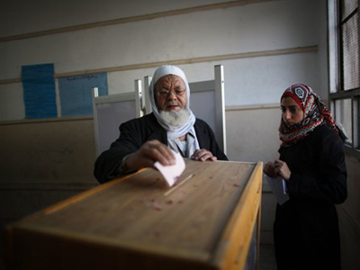 Αισιόδοξοι για τον πρώτο γύρο οι «Αδελφοί Μουσουλμάνοι»