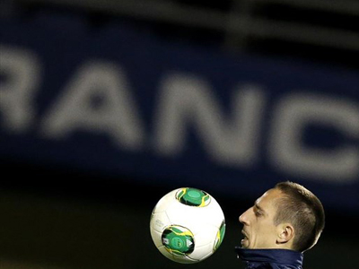 Κορυφαίος Γάλλος ποδοσφαιριστής για το 2013 ο Ριμπερί