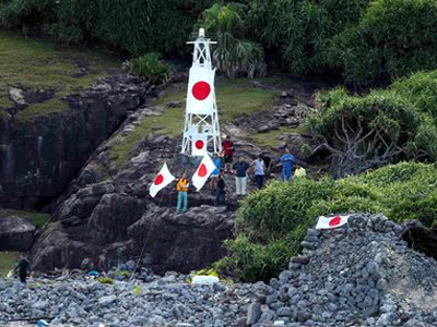 Το Πεκίνο ακυρώνει συμβολικά τον εορτασμό επετείου Το Πεκίνο ακυρώνει συμβολικά τον εορτασμό επετείου