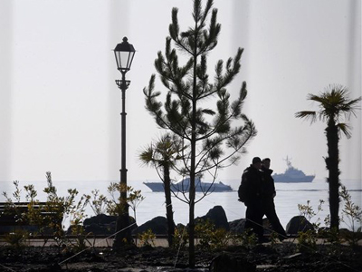 Σότσι 2014: Δύο πλοία του πολεμικού ναυτικού των ΗΠΑ στη Μαύρη Θάλασσα