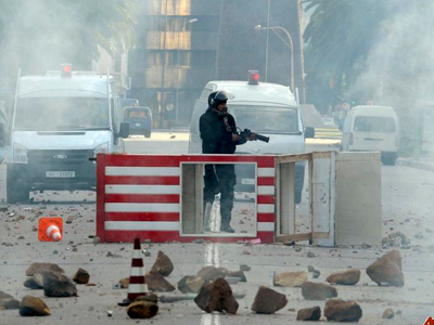 Συγκρούσεις στα περίχωρα της Τύνιδας