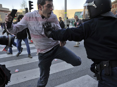 Ισπανία: Πρόστιμα περιμένουν τους «άτακτους» διαδηλωτές Ισπανία: Πρόστιμα περιμένουν τους «άτακτους» διαδηλωτές