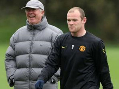 «Μπορεί να γίνει θρύλος της Μάντσεστερ ο Ρούνεϊ»