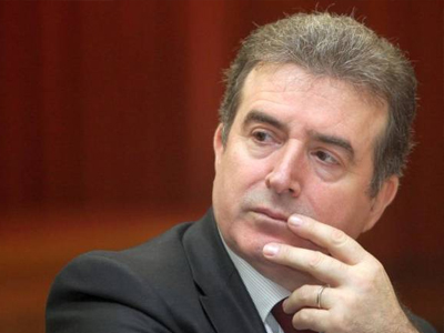 Φραστική επίθεση εναντίον του Μ. Χρυσοχοϊδη