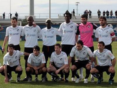 ΟΦΗ:  «Αν δεν ανεβείτε, θα φάτε ξύλο»