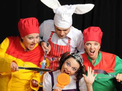 Η Αλίκη στη χώρα των… γευμάτων