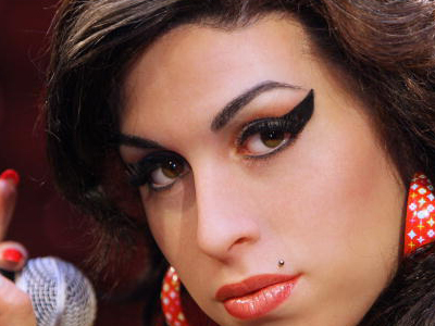 Προσοχή στο ρουζ Προσοχή στο ρουζ