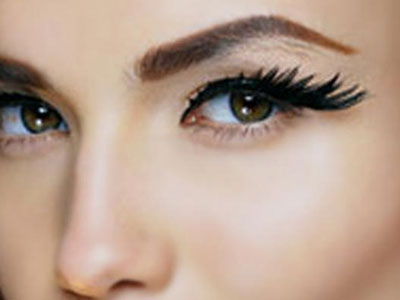 «Ναι» στη μάσκαρα αλλά με μέτρο