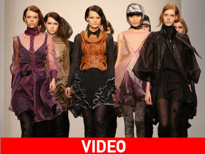 Bora Aksu: Τρόμος και αθωότητα