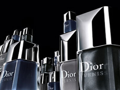 Κάθε πόλη έχει το δικό της χρώμα νυχιών