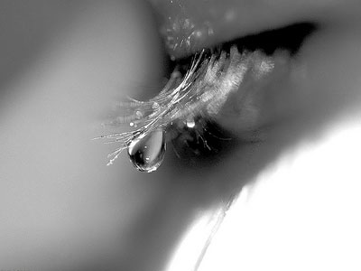 Γιατί οι γυναίκες κλαίνε συχνότερα