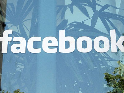 Σε ποιους δεν θα κάνεις add στο Facebook