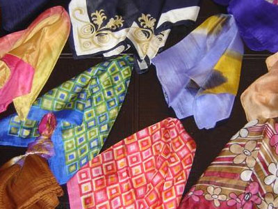 Δέκα τρόποι για να φορέσεις ένα φουλάρι