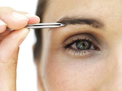 Φτιάξτε ξανά τα φρύδια σας