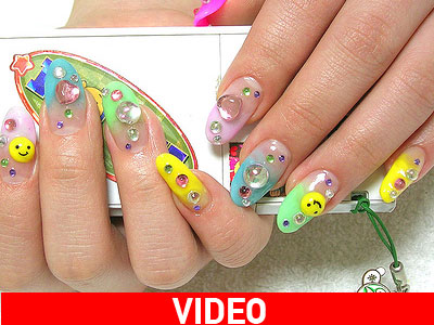 Στόλισε τα … νύχια σου