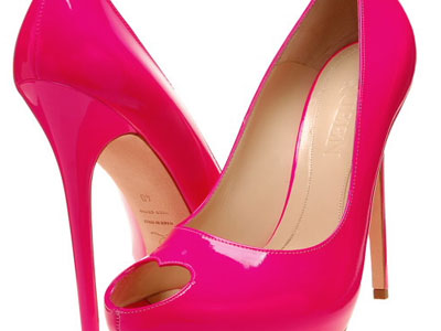 Το καλοκαίρι θέλει peep toe γόβες