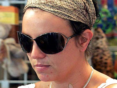 Η ακμή… χτυπά και το Hollywood