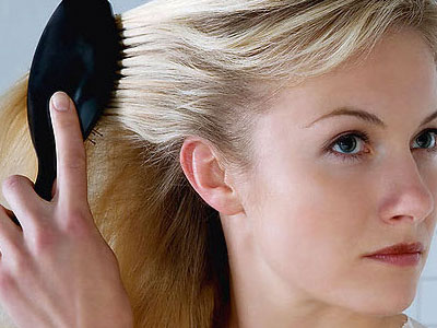 Τριχόπτωση. Μήπως είναι εποχιακή;