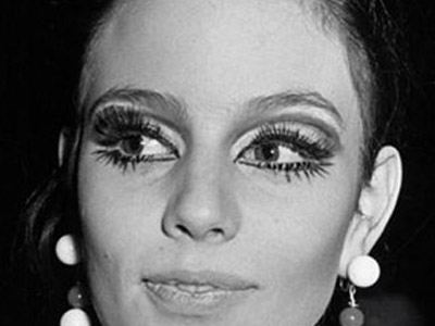 Η ομορφιά μέσα από τα μάτια του Andy Warhol Η ομορφιά μέσα από τα μάτια του Andy Warhol