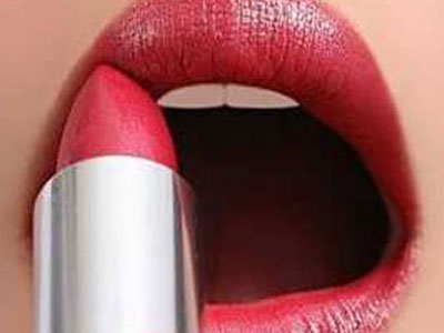 Χείλη πιο όμορφα από ποτέ