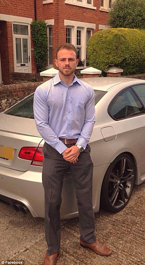 Ο γυμναστής Matt Jones που πέθανε ακαριαία μέσα στο αυτοκίνητό του