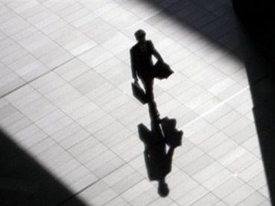 Έρευνες για απάτες με αλλοδαπούς εργαζόμενους στον τουρισμό