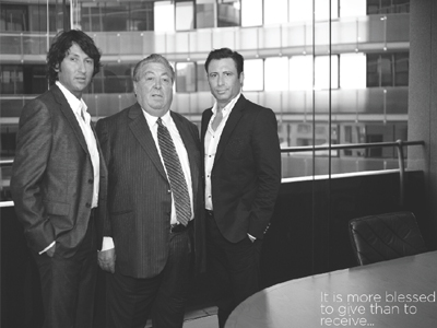 Αφιέρωμα στο Νικ Ανδριανάκο, ευεργέτη της Ελληνικής Κοινότητας