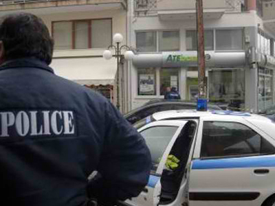 Επιτέθηκαν στους αστυνομικούς σε έλεγχο ρουτίνας