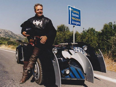 Και ο Batman της Κρήτης υποψήφιος στις εκλογές!