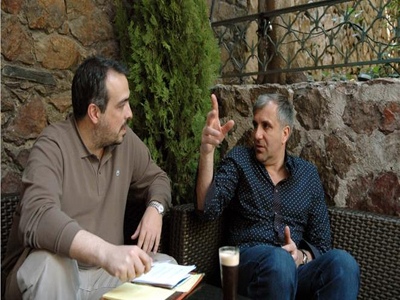 Ξυλοκόπησαν ρεπόρτερ του Παναθηναϊκού μπροστά στο παιδί του