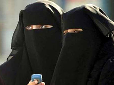 Ιταλία: Πρόστιμο σε πολιτικό για τη διοργάνωση πορείας κατά της μπούρκας