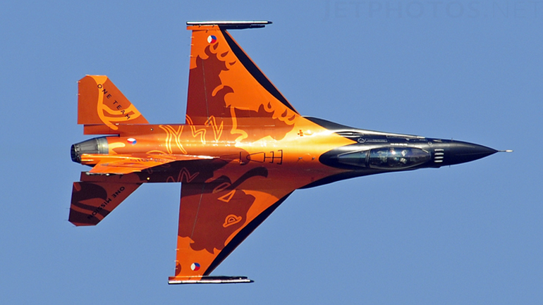 Ολλανδός πιλότος τα παράτησε όλα για να ενταχθεί στο Ισλαμικό Χαλιφάτο