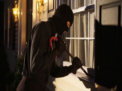 Συνελήφθησαν για σωρεία διαρρήξεων