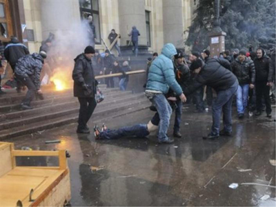 Οι ΗΠΑ ενισχύουν οικονομικά την ανατολική Ουκρανία