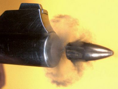 Συνέλαβε τον κακοποιό με… εκπυρσοκρότηση