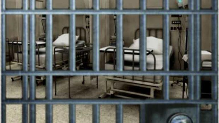 Επιβαρύνεται όλο και περισσότερο η υγεία των κρατουμένων απεργών πείνας