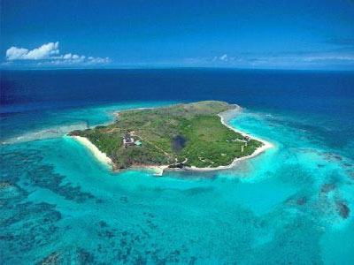 Πλούσιοι και διάσημοι κάνουν «πράσινες» διακοπές στο νησί του Branson