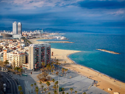 Οι Ισπανοί προειδοποιούν: «Έλληνες, μην καταστρέψετε τις ακτές σας»