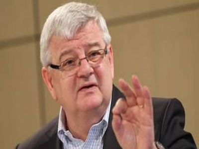 «Η Μέρκελ δρα με βάση το εθνικό και όχι το ευρωπαϊκό συμφέρον»