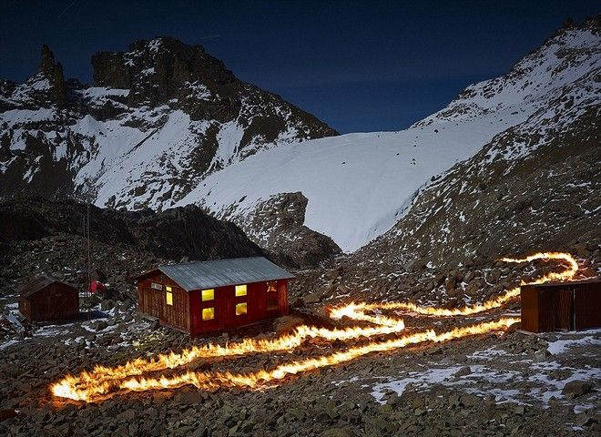 Φωτιά στα παγωμένα βουνά της Κένυας