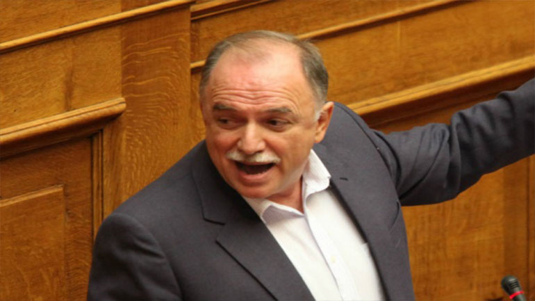 Παπαδημούλης:  «Έκτακτο συνέδριο για να σταματήσει ο τραγέλαφος με βουλευτές που δεν ψηφίζουν»