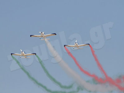 Το zougla.gr σας… πετάει στο Athens Flying Week 2014