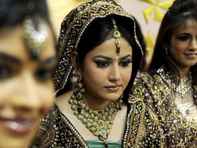 Ο γάμος περνάει κρίση ακόμη και στην Ινδία!