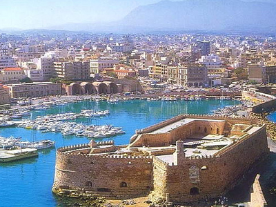 Αγνοείται πλοίαρχος στο Ηράκλειο