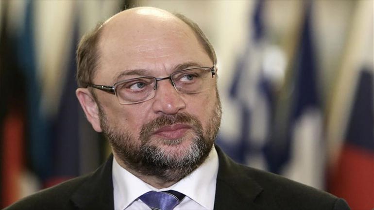 Σουλτς: «Θα κάνω τα πάντα για να μείνει η Ελλάδα στην Ευρωζώνη»