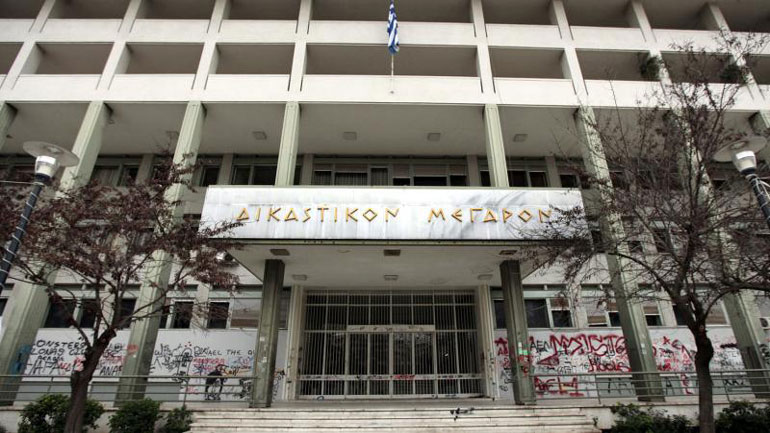 Δραπέτευσε μέσα από το δικαστικό μέγαρο της Θεσσαλονίκης