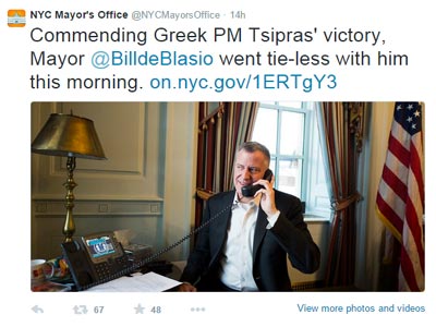 Συγχαρητήρια του δημάρχου Νέας Υόρκης στον Τσίπρα… χωρίς γραβάτα