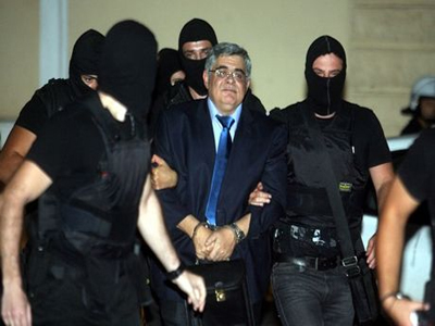 Ανησυχία των ανακριτριών για ενδεχόμενη αποφυλάκιση των χρυσαυγιτών λόγω 18μηνου