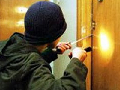 Μαθητής ήρθε αντιμέτωπος με ένοπλο διαρρήκτη