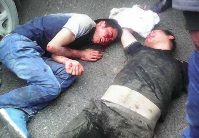 Άγρια χτυπημένοι οι νεαροί, από τη μανία του πλήθους που επεδίωξε 'δικαιοσύνη' χωρίς να τους παραδώσουν στις Αρχές